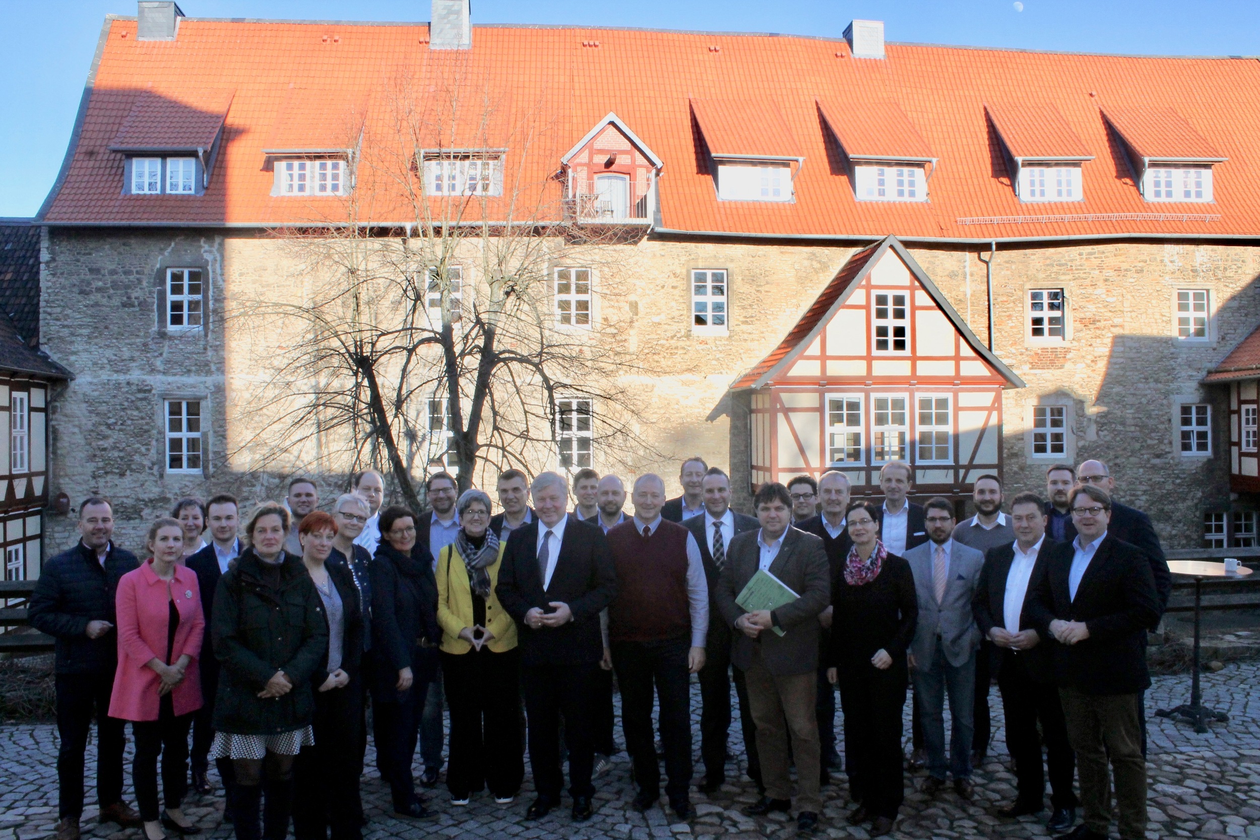 Wirtschaftsminister Dr. Bernd Althusmann MdL (Mitte) im Kreise der Mitglieder des CDU Landesvorstandes Braunschweig Wirtschaftsminister Dr. Bernd Althusmann MdL (Mitte) im Kreise der Mitglieder des CDU Landesvorstandes Braunschweig