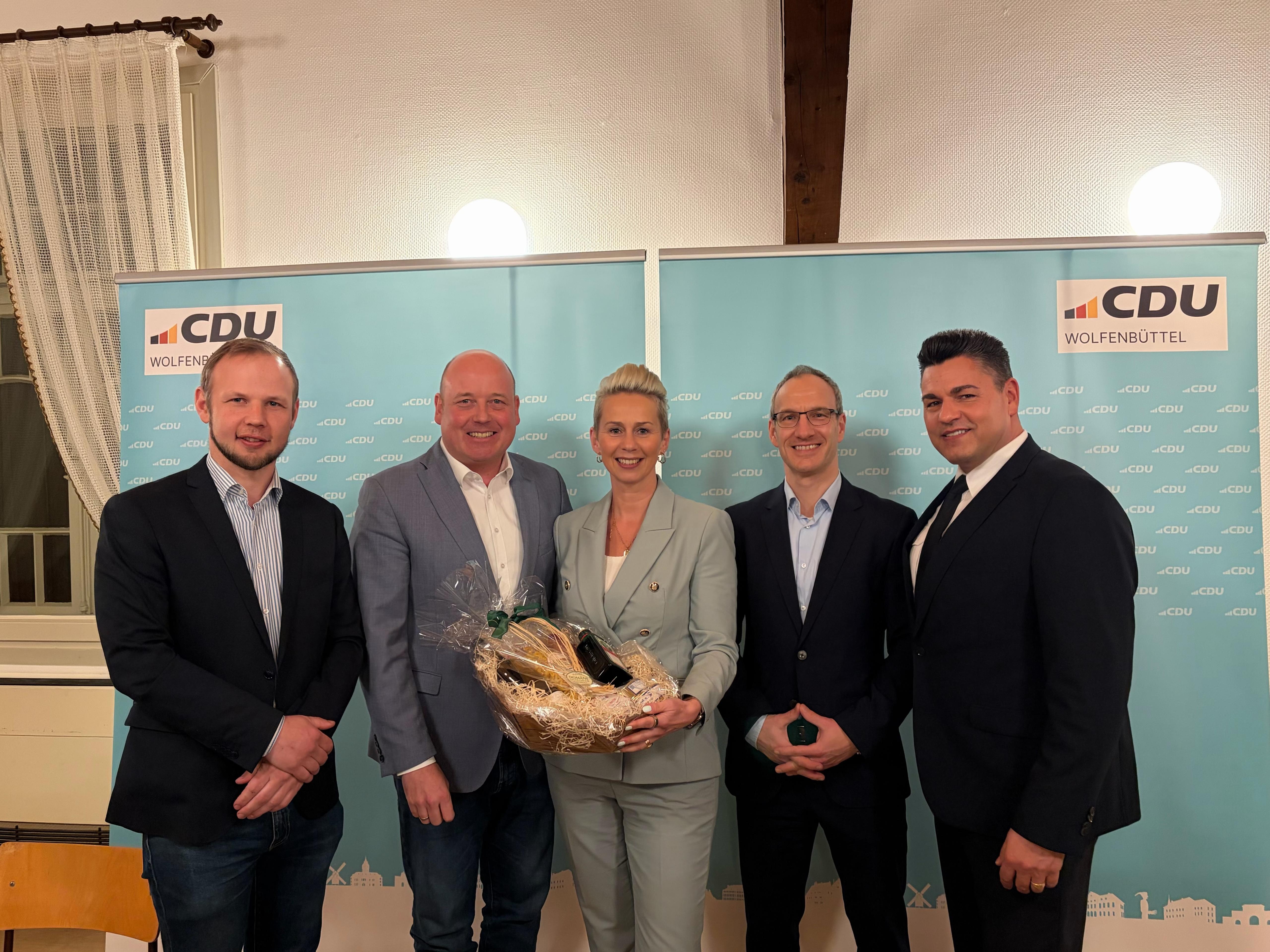 Christian Schwetje, Holger Bormann, Silvia Breher, Dr. Christian Schieder und Tobias Thurau.
